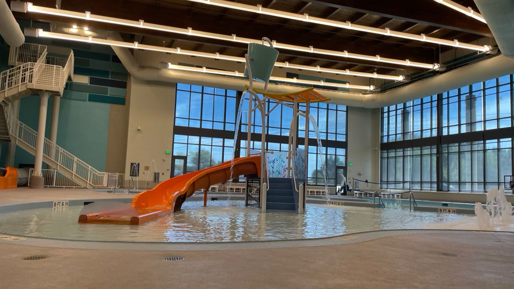 indoor splash park with slide